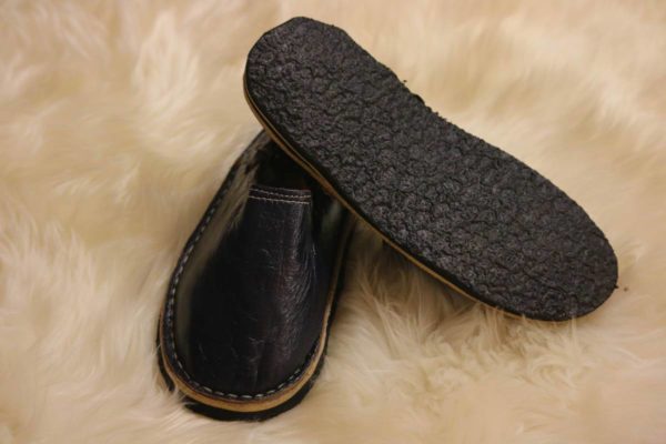 Rubber-soled Slippers
